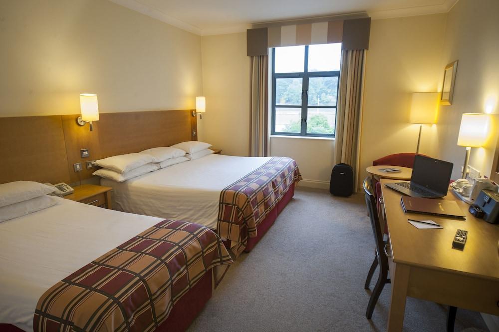 Armagh City Hotel Экстерьер фото